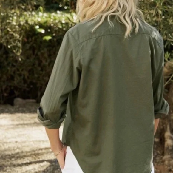 Frank & Eileen Eileen Buttonfront Shirt Army Green Featherweight Cotton S - Picture 3 of 9